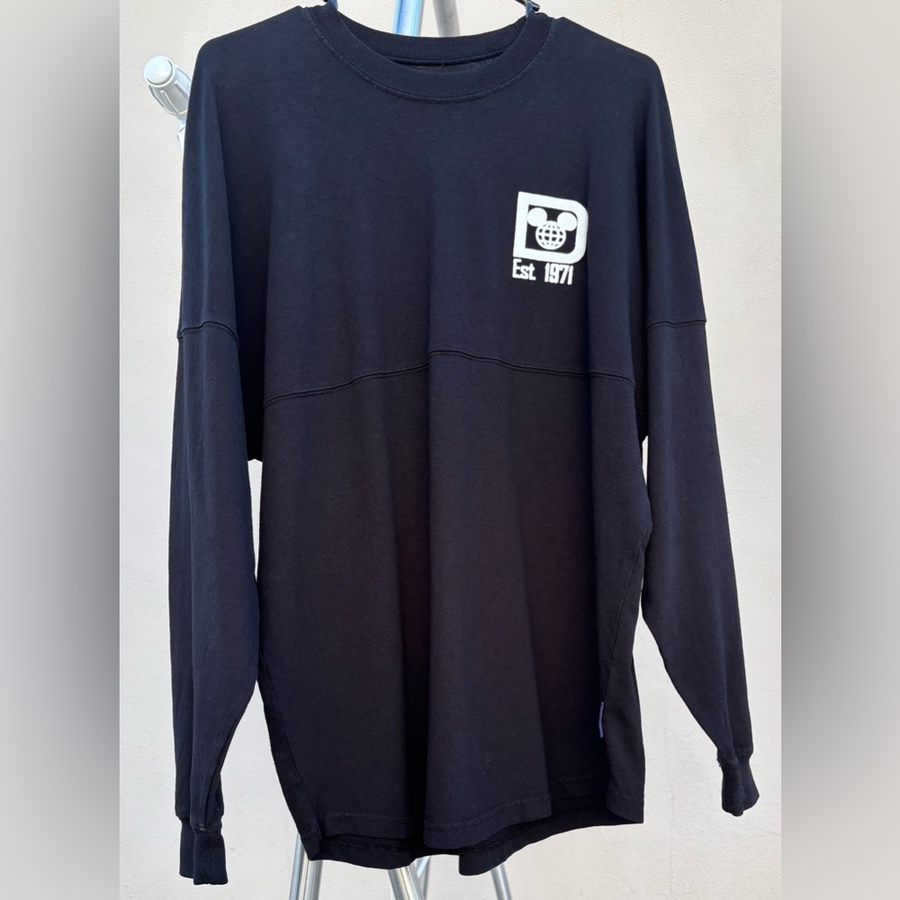 Walt Disney World Spirit Jersey Women’s Black and White Logo Long Sleeve Shirt - Picture 2 of 3